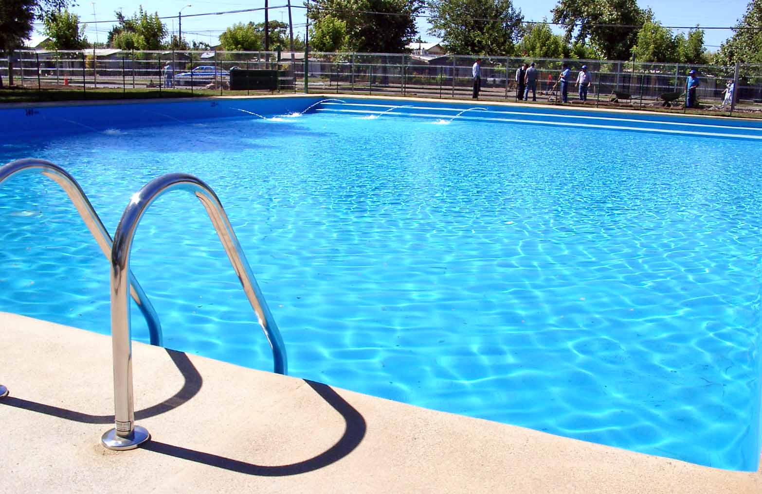 Piscina em dia - Manutenção da água é importante e deve ser cuidadosa